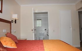 Hotel Riverview Westlands  3*